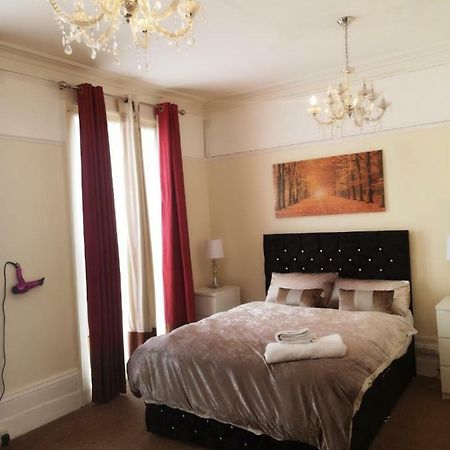 Red Carpet Guesthouse Reading Extérieur photo