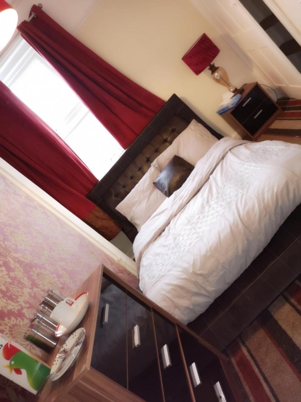 Red Carpet Guesthouse Reading Extérieur photo