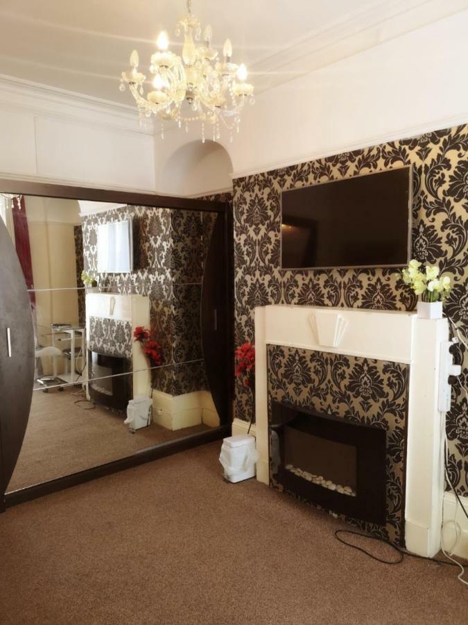 Red Carpet Guesthouse Reading Extérieur photo